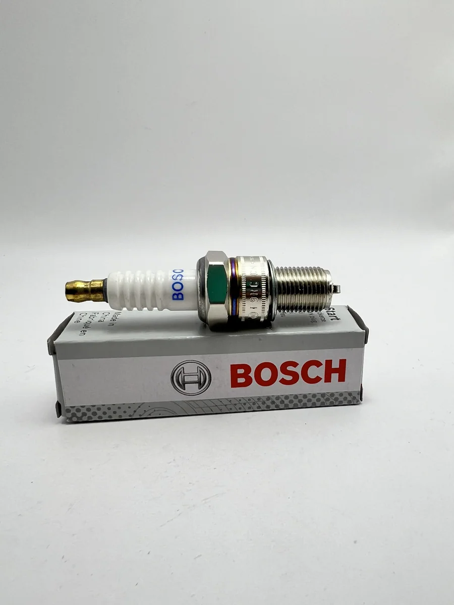 (f)หัวเทียน BOSCH เกลียวยาว 2 จังหวะ W5CC F9RC