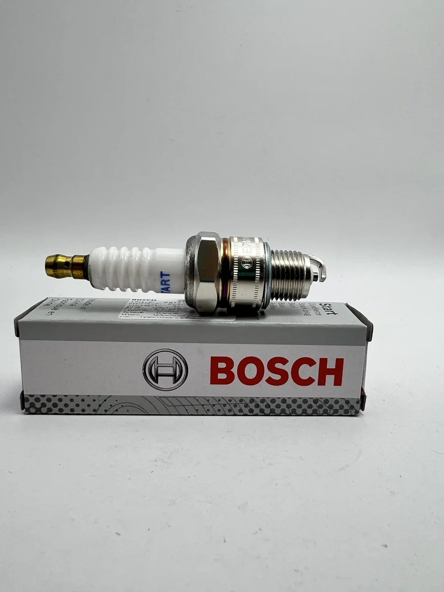 (f)หัวเทียน BOSCH เกลียวสั้น 2 จังหวะ E7RTC W7BC