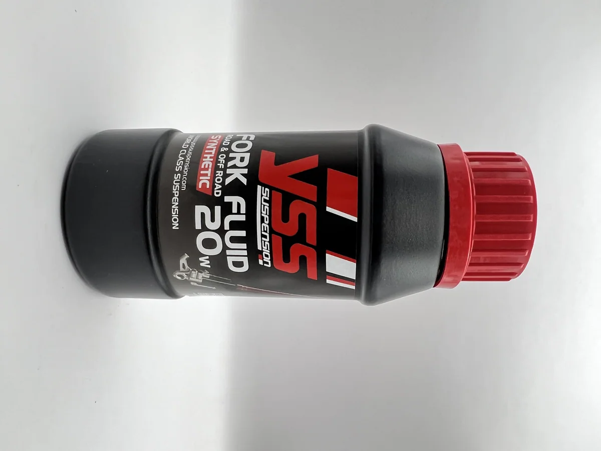 (f)น้ำมันโช้ค YSS suspension fork fluid road & off road synthetic 20w 250ml.